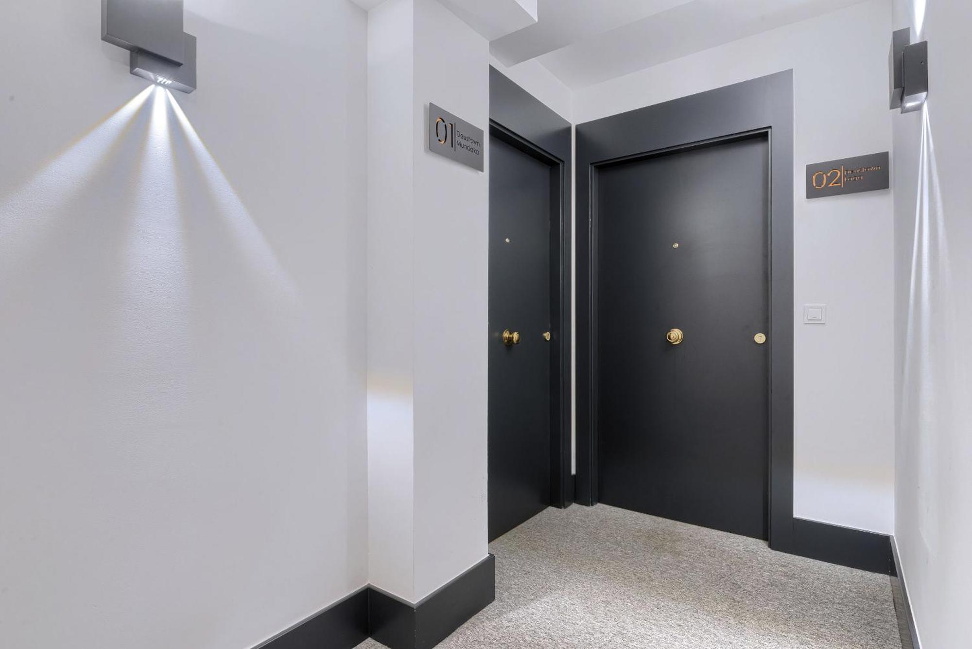 Deustown Apartamentos Bilbao Ngoại thất bức ảnh