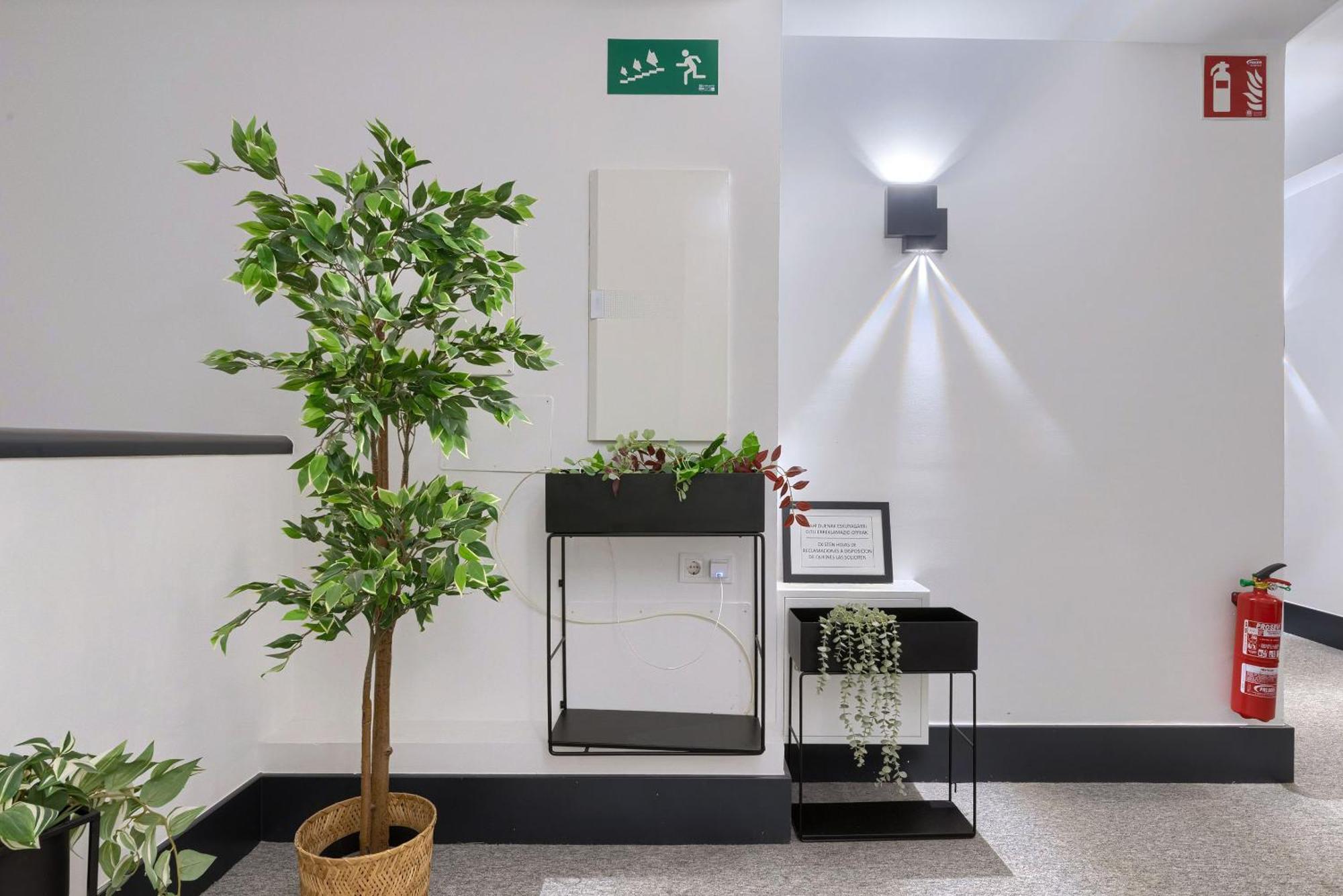 Deustown Apartamentos Bilbao Ngoại thất bức ảnh