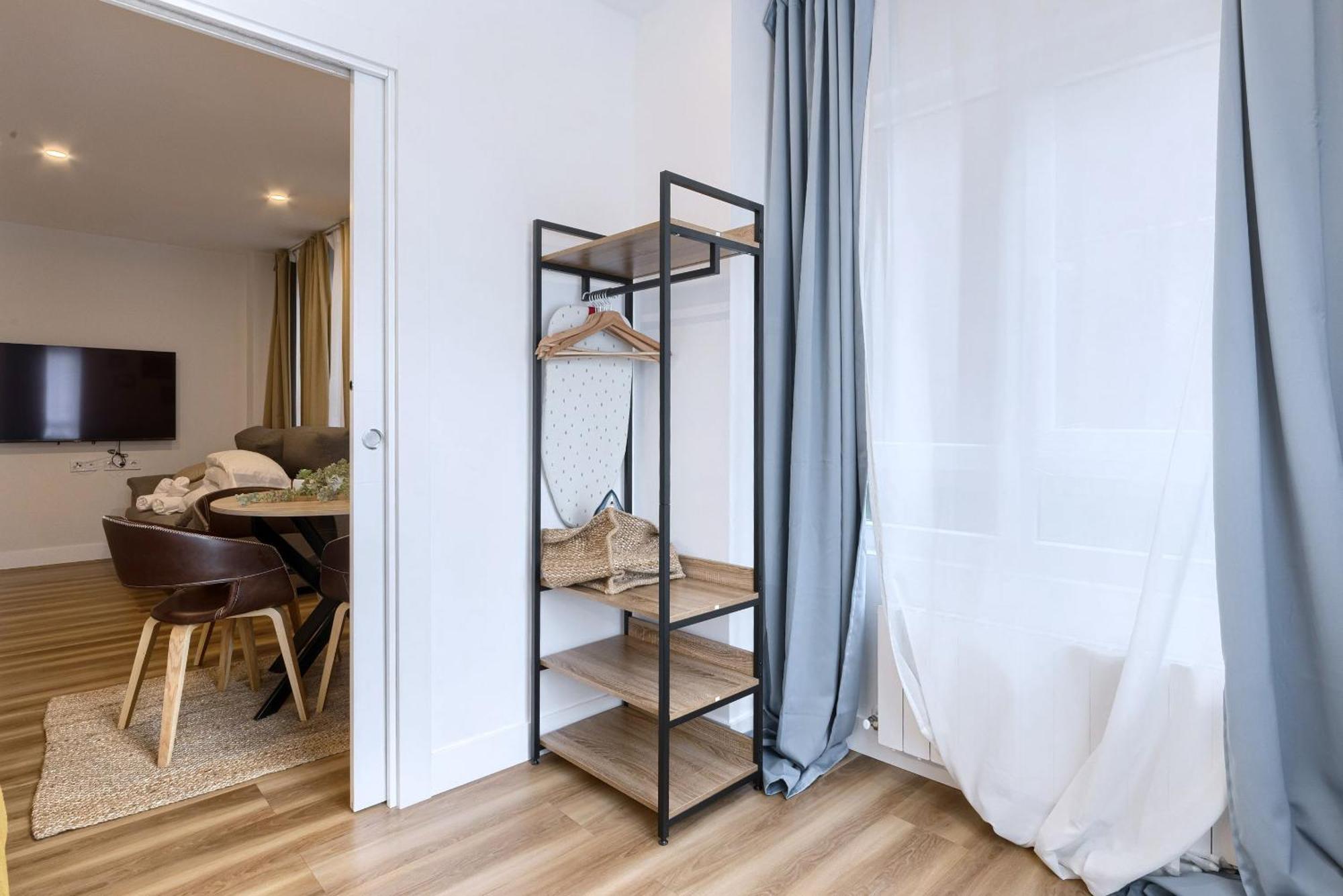 Deustown Apartamentos Bilbao Ngoại thất bức ảnh