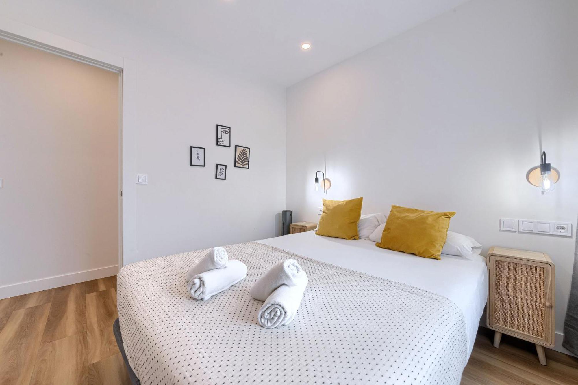 Deustown Apartamentos Bilbao Ngoại thất bức ảnh