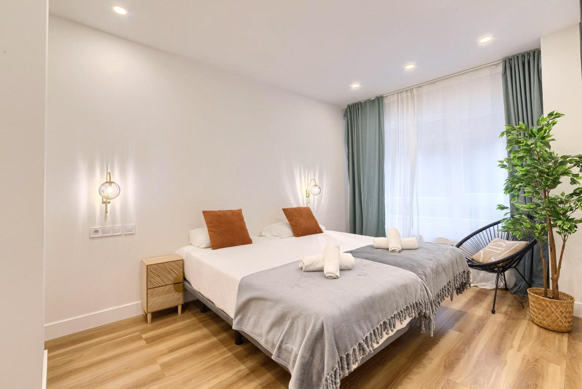 Deustown Apartamentos Bilbao Ngoại thất bức ảnh